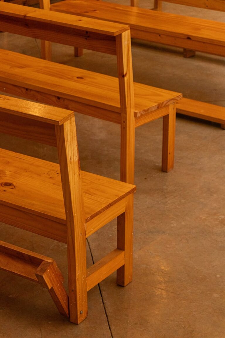 Lehm-Sitzfensterbank mit PCM-Kern: Warme Fensterplätze ohne Mehrheizen – DIY für Altbau und Tiny House