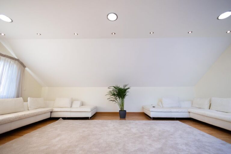 LED-Spots in der Decke nachrüsten: So kalkulieren Sie Material, Elektriker und Maler